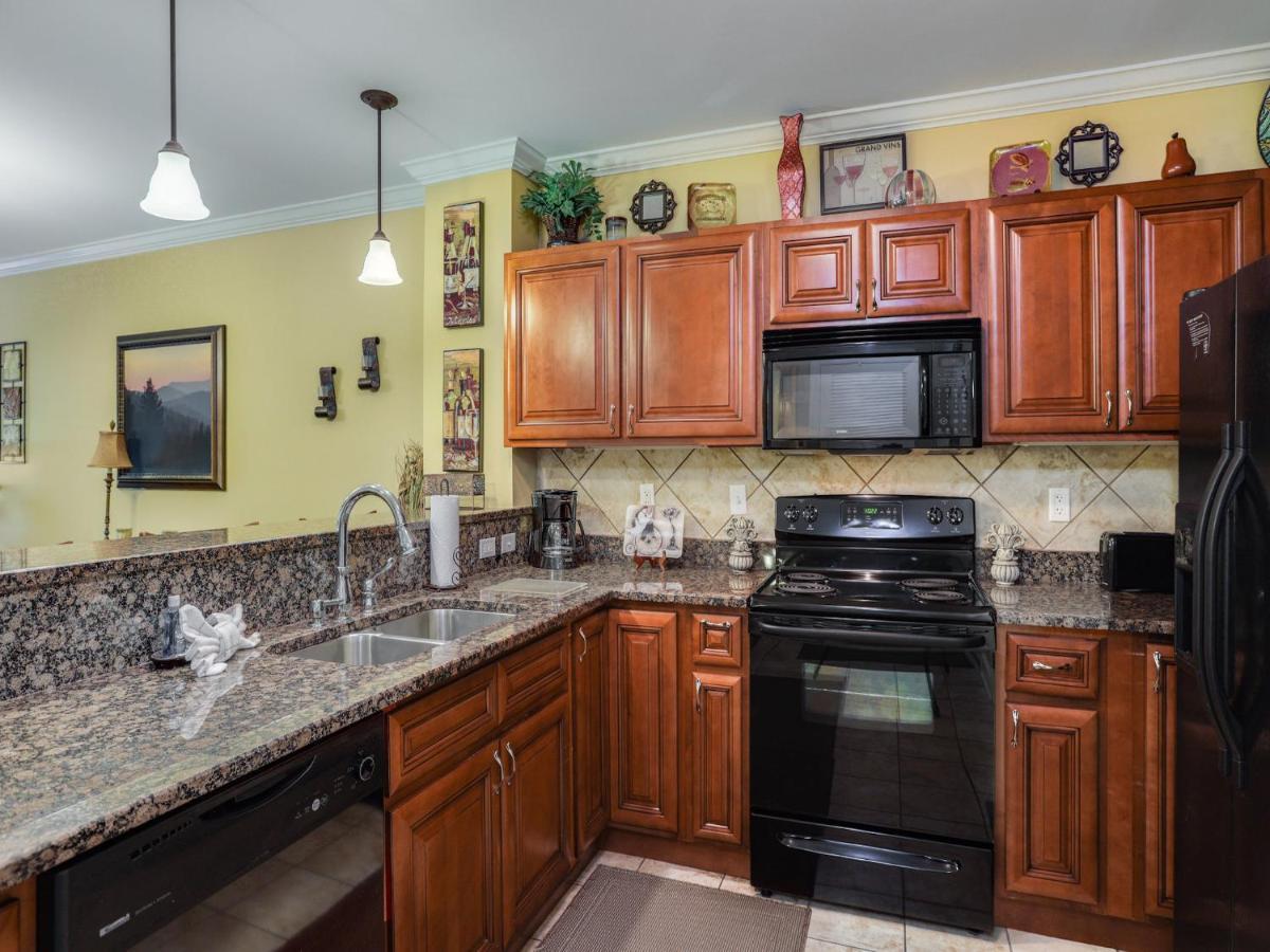 Downtown Delight, 2 Bedrooms, Pool, Hot Tub, Sleeps 6 Gatlinburg Exterior foto